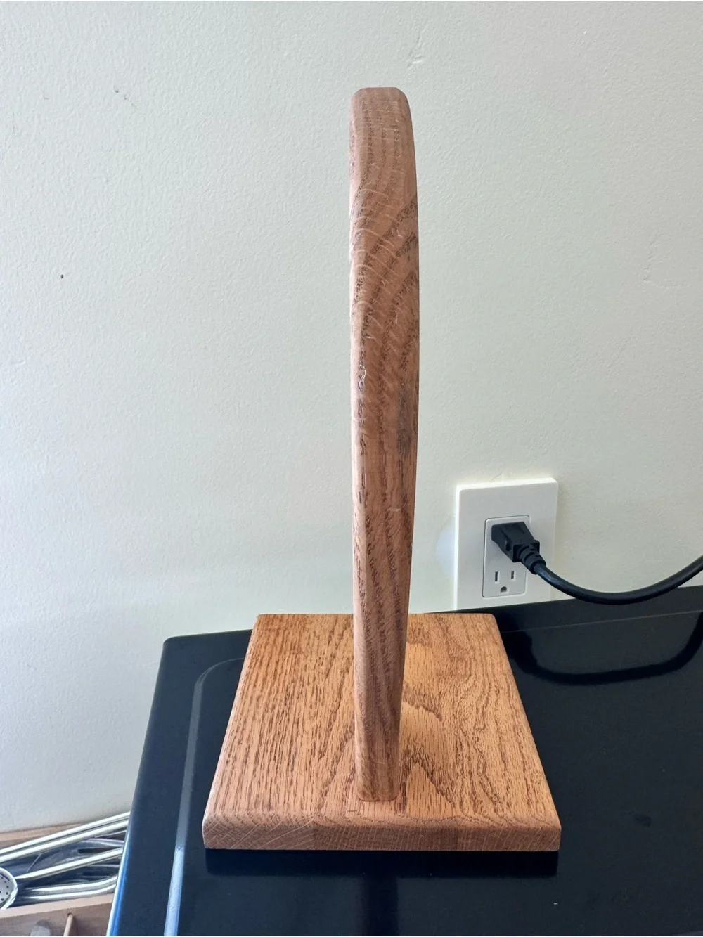 Wooden Jewelry/Headphone Stand in Warm Oak